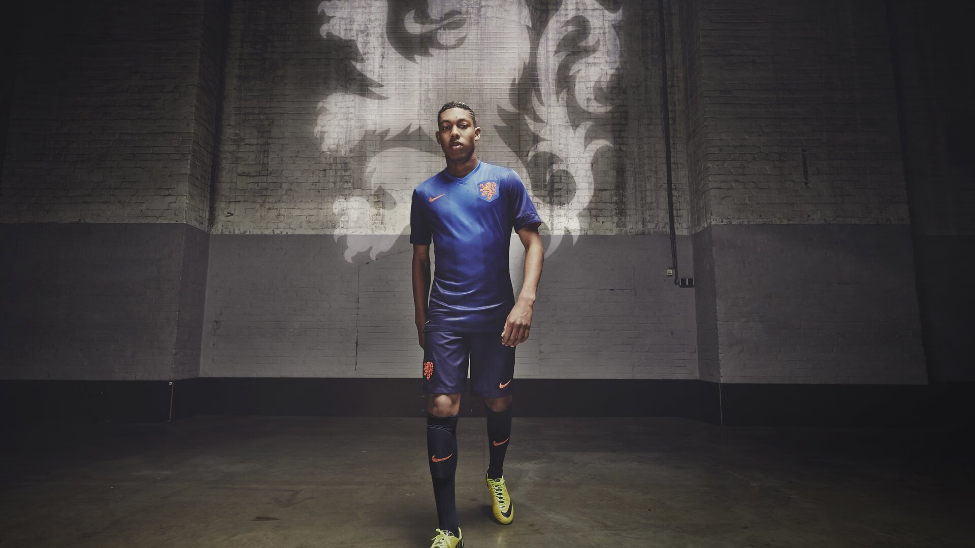 萨内爆发，尤文提前终结悬念，足球场上的墨西哥式终局启示录