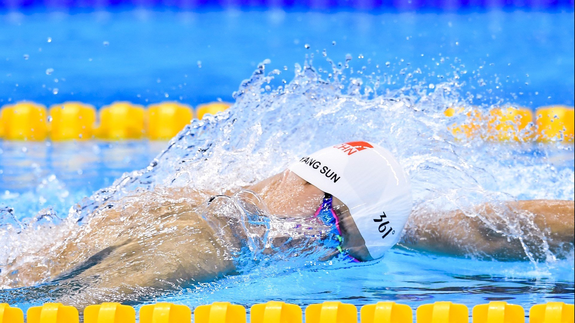 开云体育在线-开拓者强势拿下热火，福克斯成为关键先生